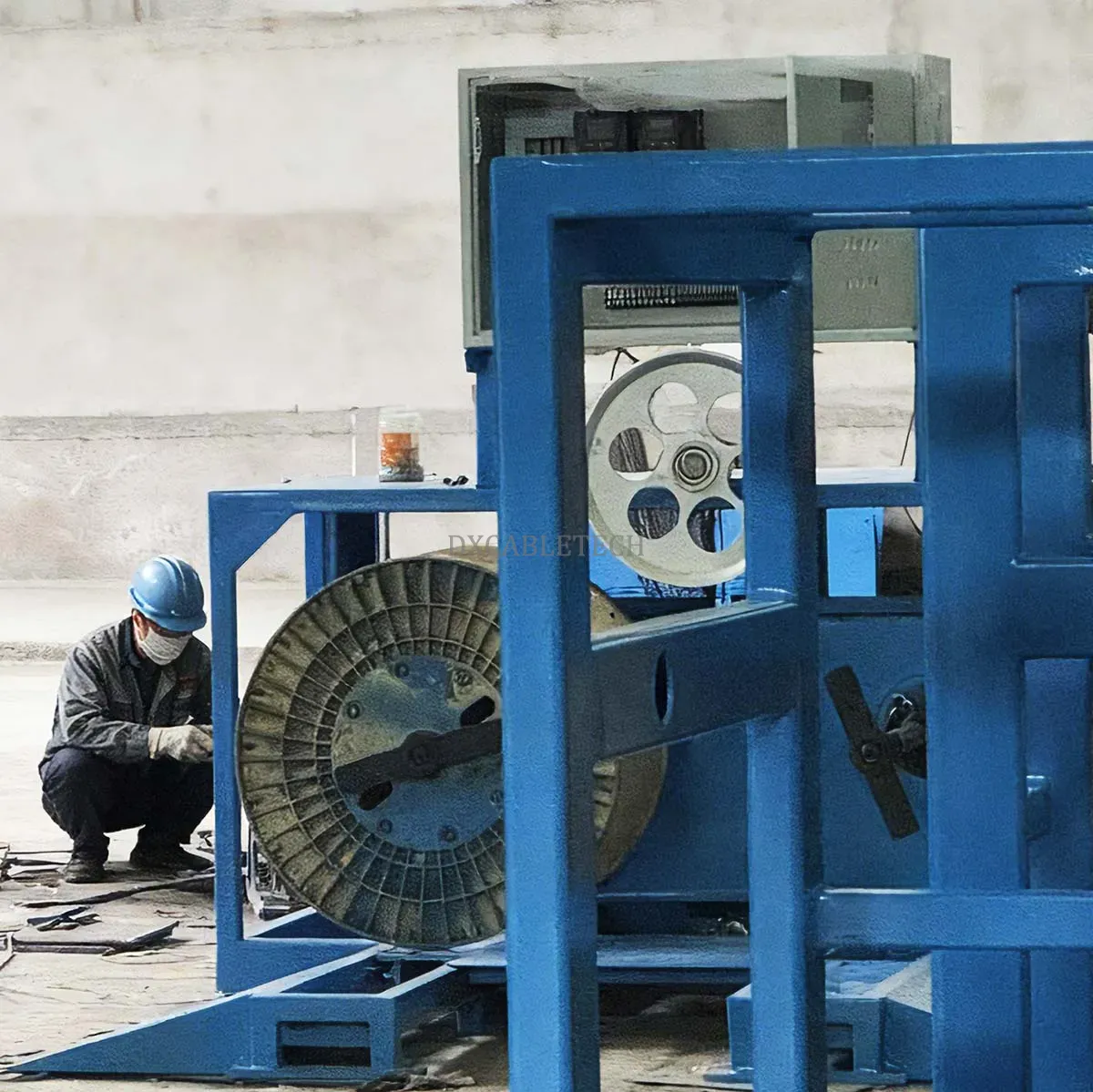 Cách khắc phục sự cố quá nhiệt của máy làm cáp